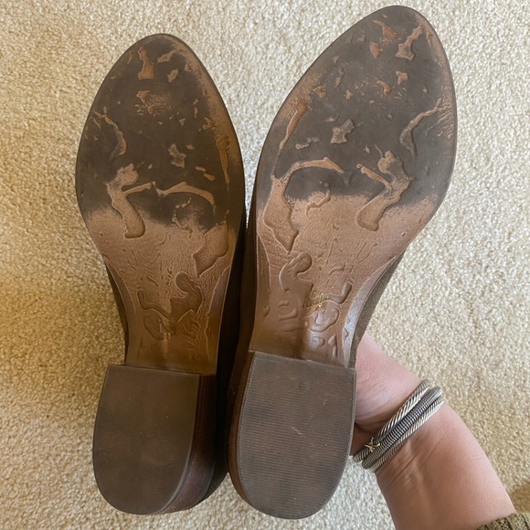 Steve Madden Austin Olive Suede Bootie - Size 10 - Picture 6 of 6